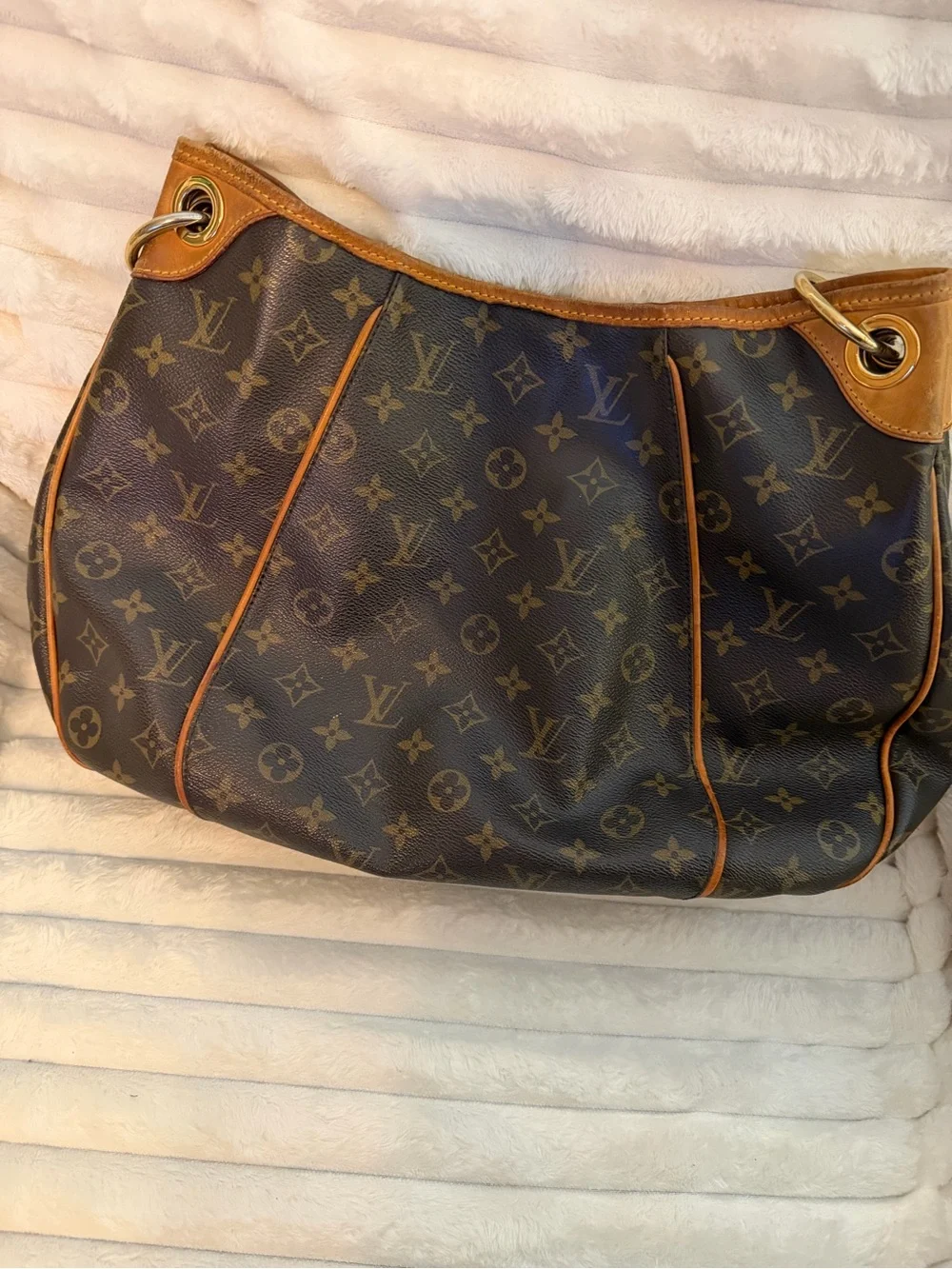 2008 Louis Vuitton Monogram Galliera PM bag